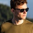 Check out some tips for choosing the ideal sunglasses