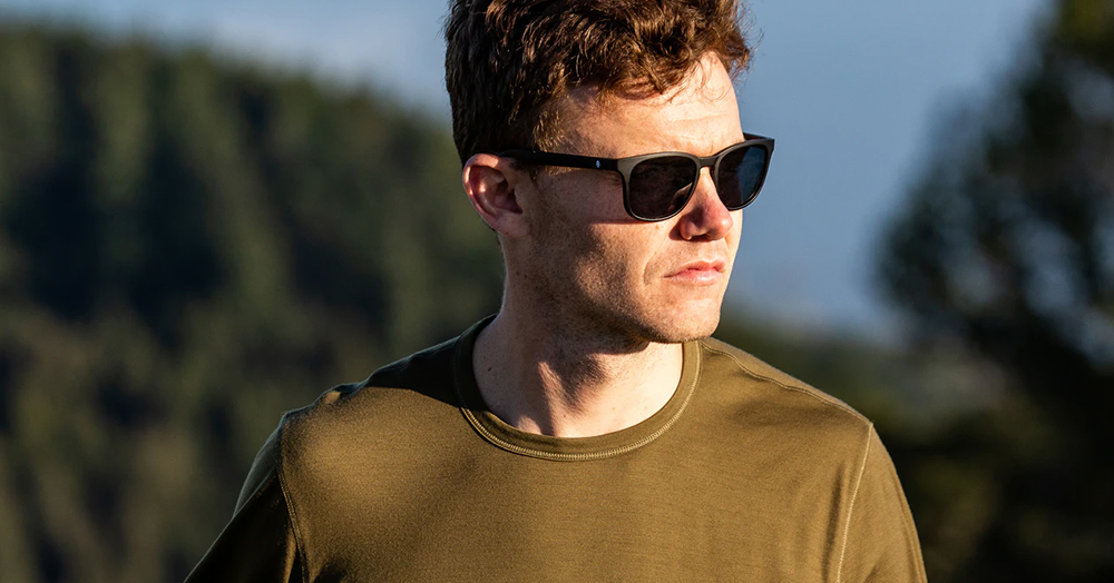 Check out some tips for choosing the ideal sunglasses
